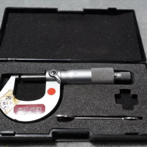 MITUTOYO Outside Micrometer 0-25mm (0.01mm Resolusion)