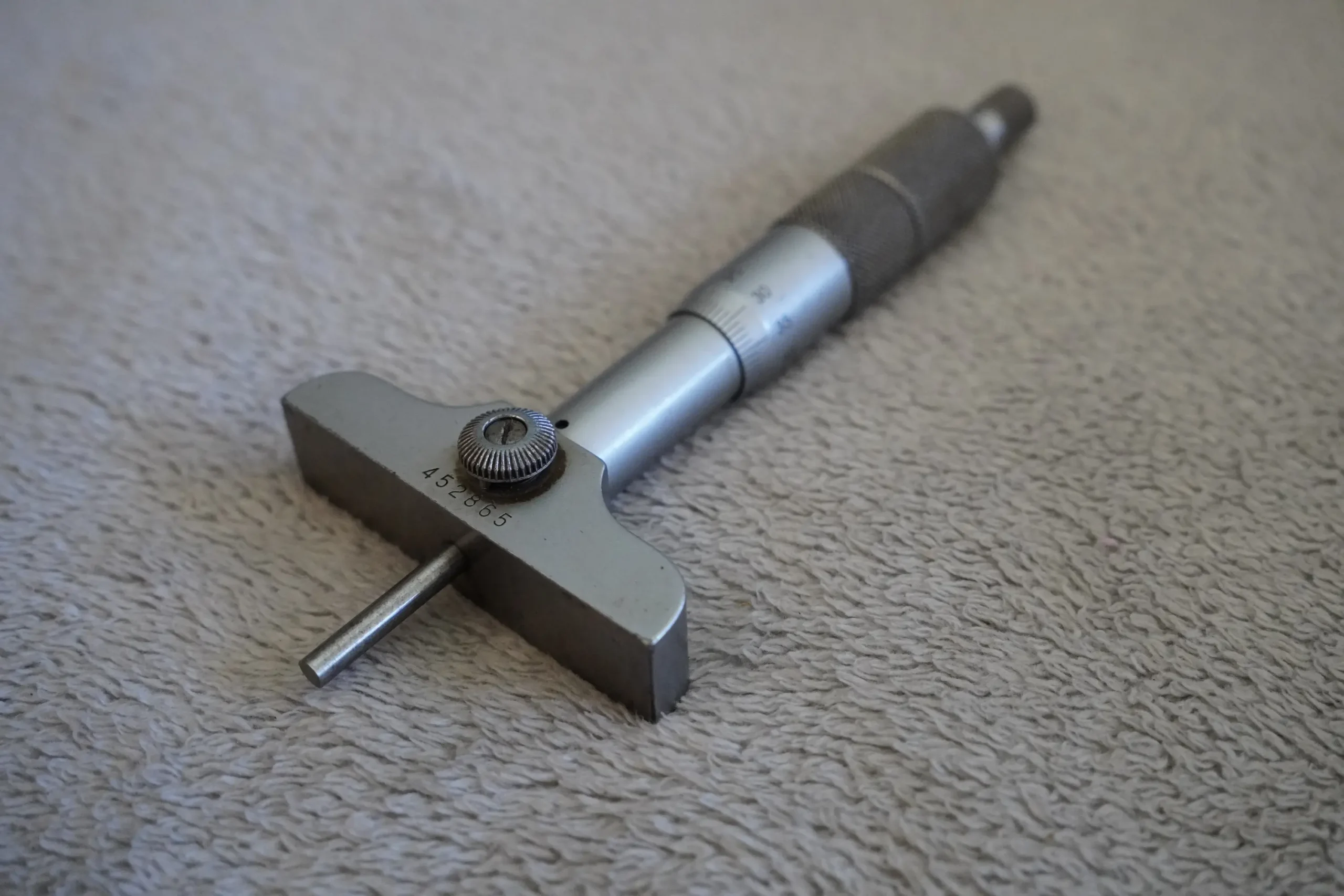 MITUTOYO Depth Micrometer 25–50 mm, 0.01mm Resolution - Image 5