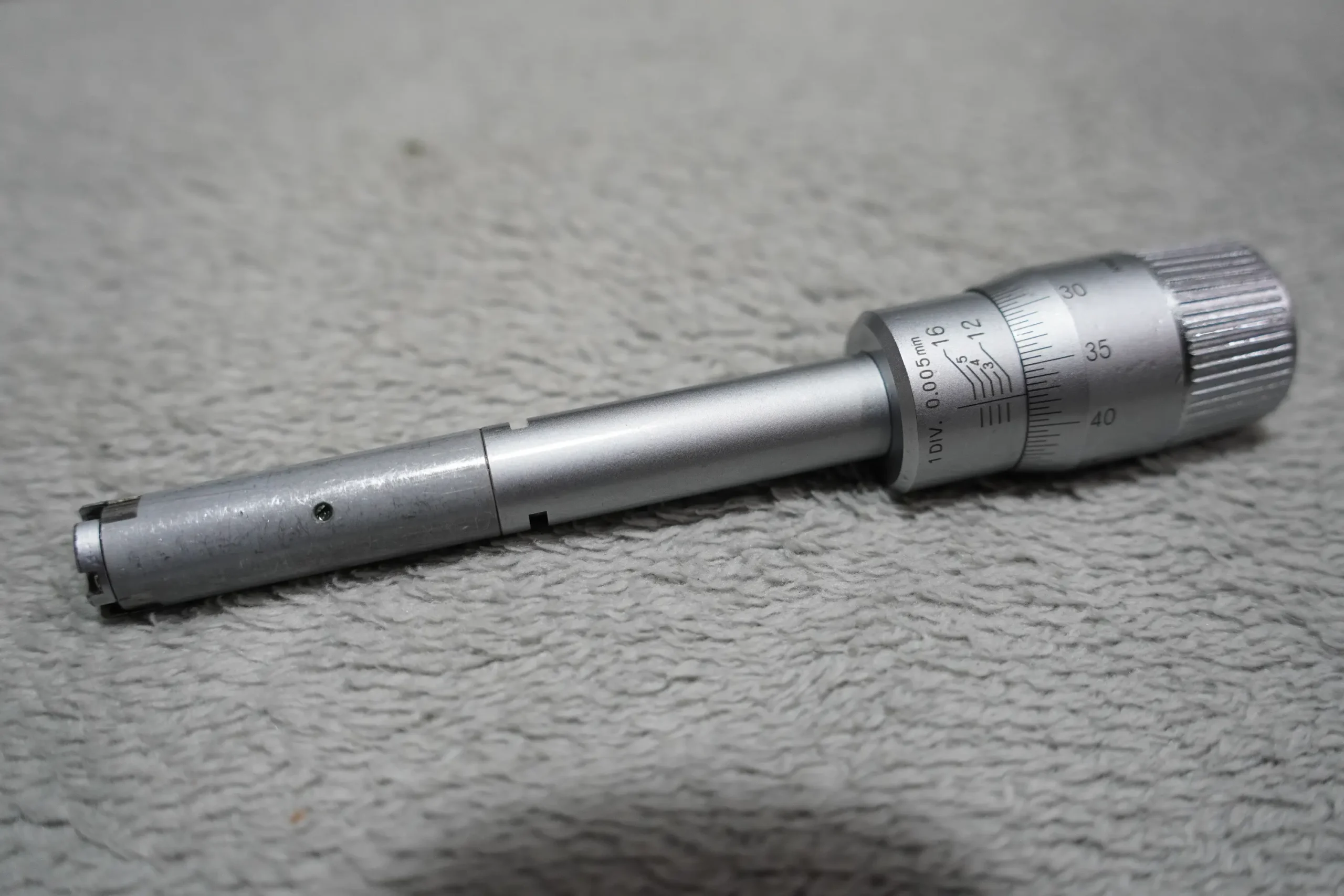MITUTOYO Three-point Internal Micrometer 12-16mm, 0.005mm + 16mm Setting Ring - Image 6