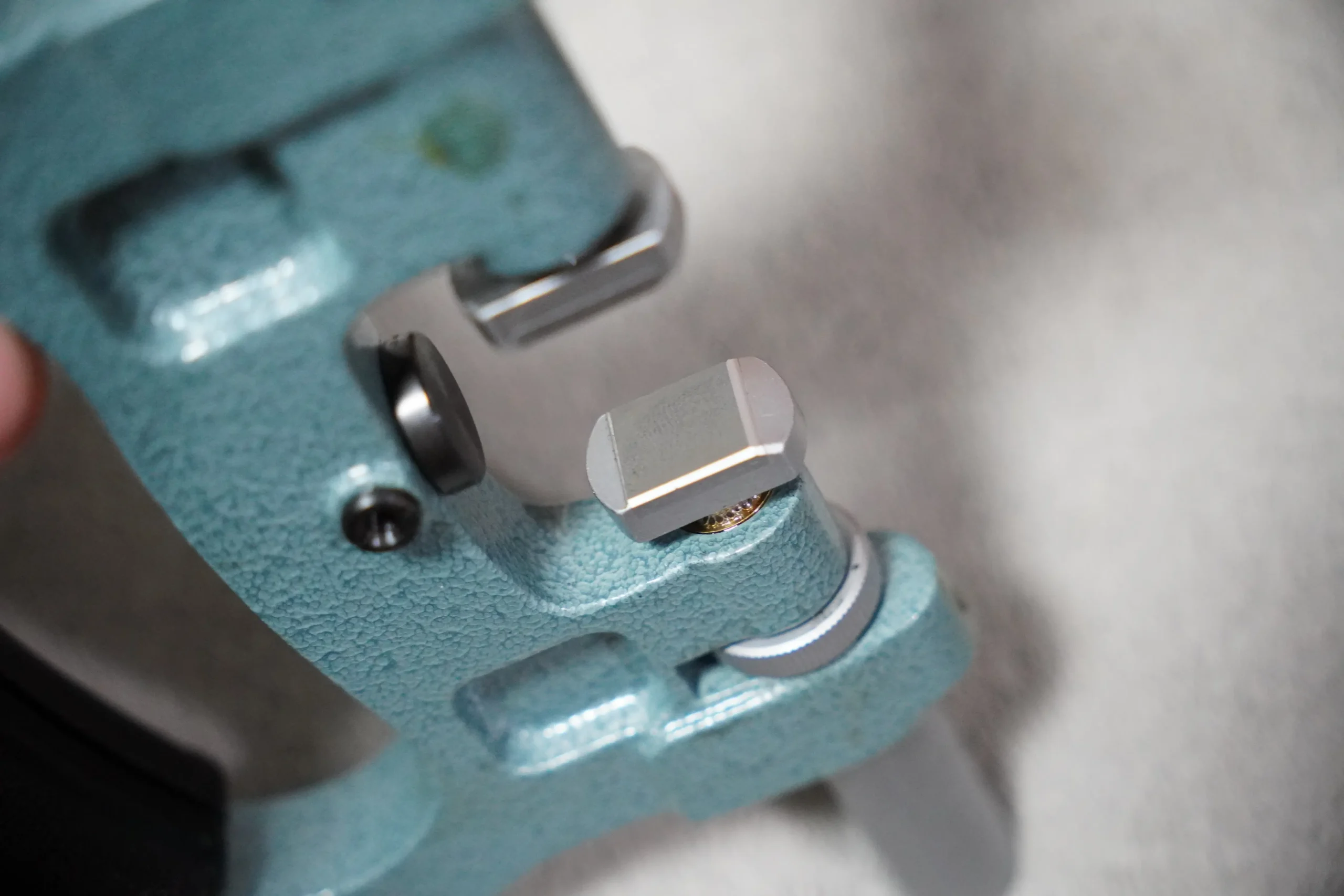 MITUTOYO Dial Snap Gage 0–25 mm Range – Series 201, Model 201‑101 - Image 5
