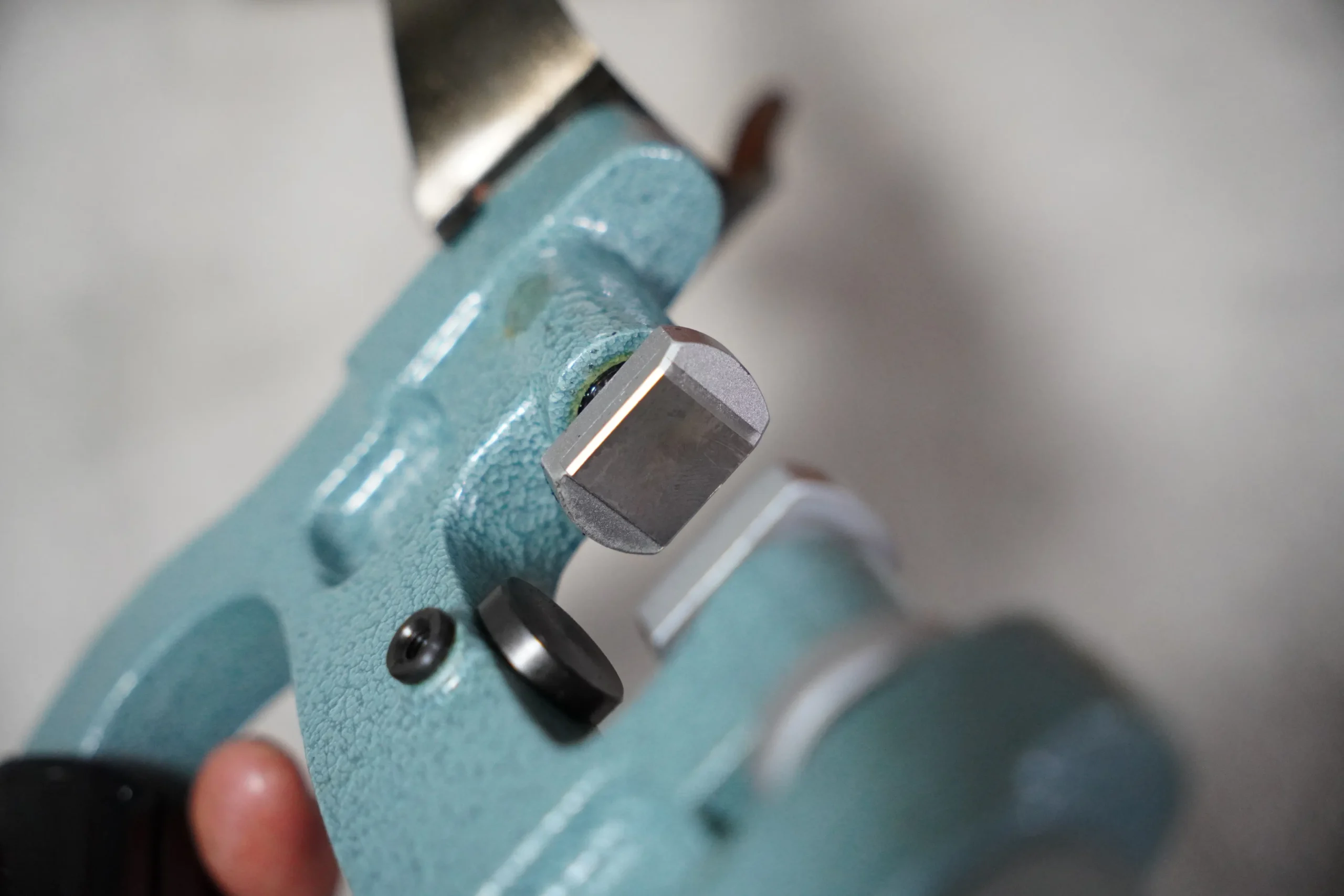 MITUTOYO Dial Snap Gage 0–25 mm Range – Series 201, Model 201‑101 - Image 4