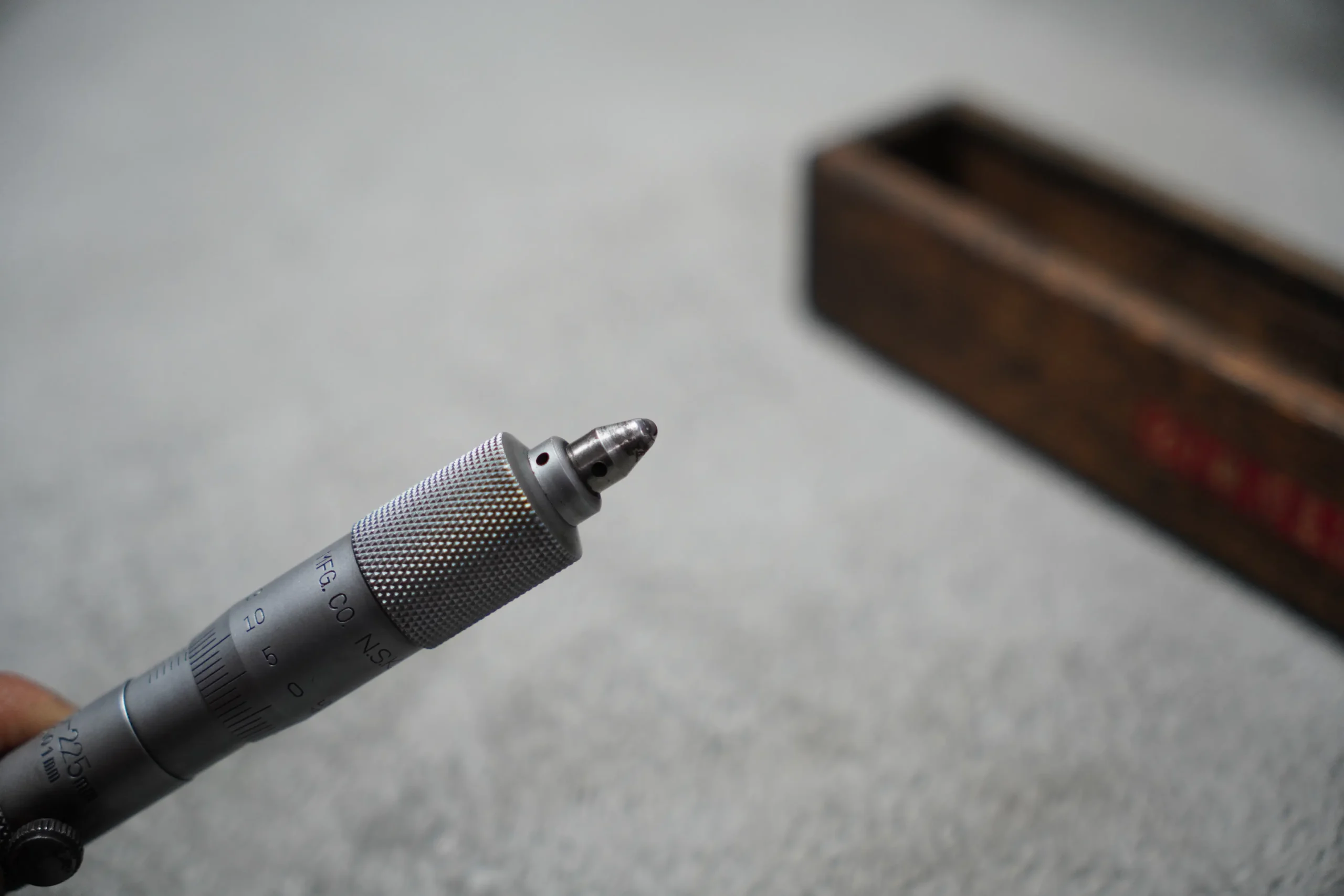NSK Inside Micrometer 200 – 225 mm, 0.01mm Resolution - Image 4