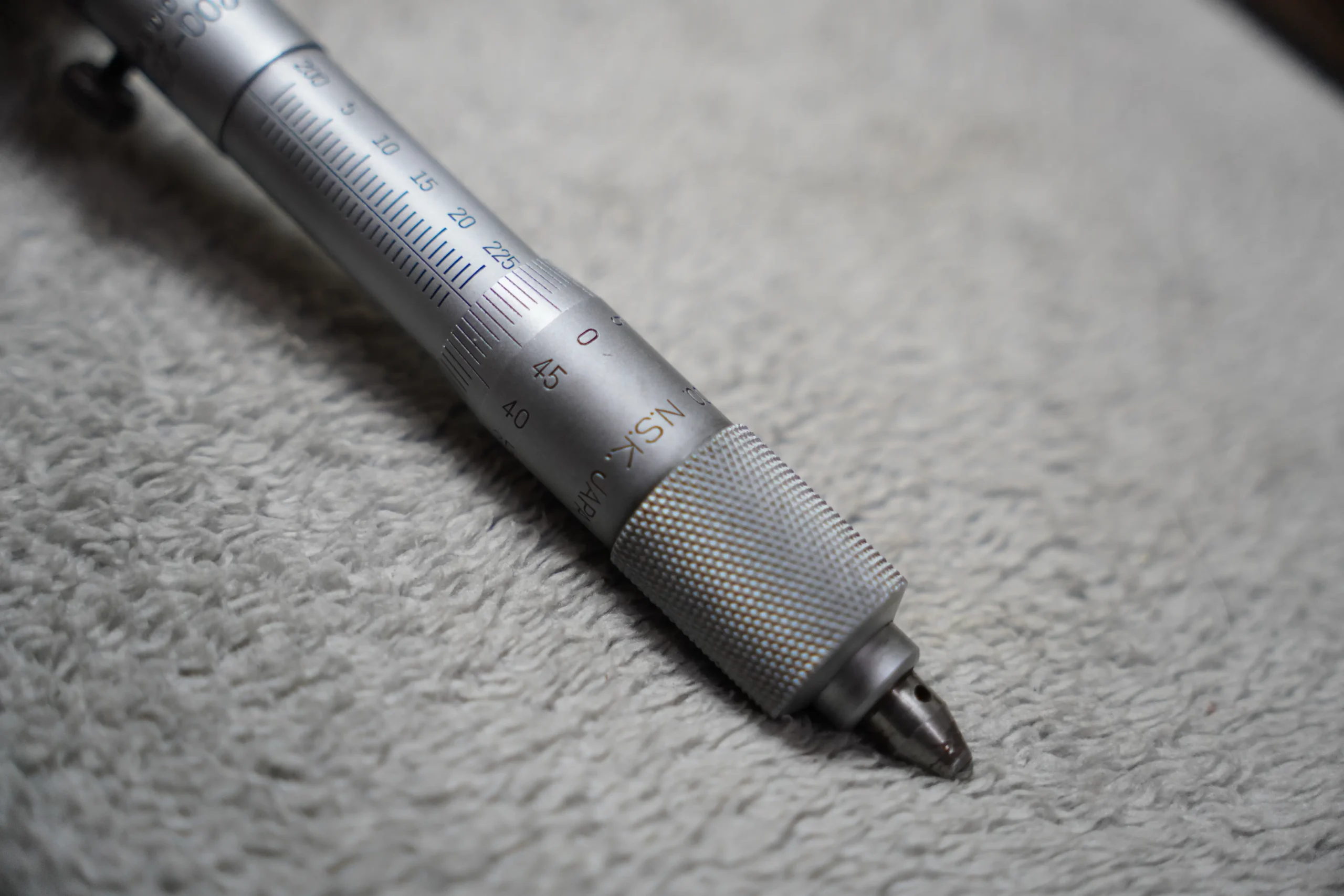 NSK Inside Micrometer 200 – 225 mm, 0.01mm Resolution - Image 6