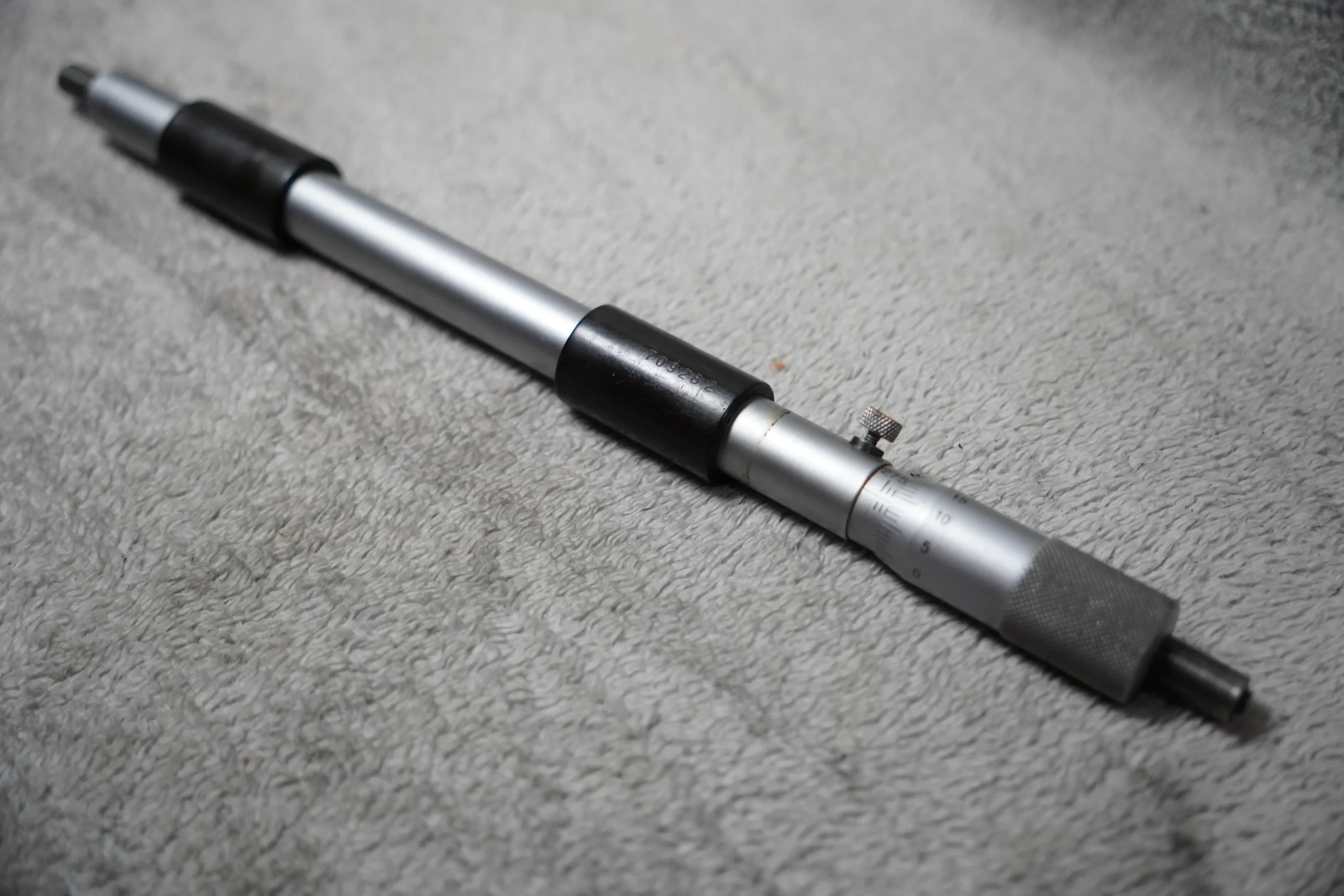 Inside Micrometer – 275–300 mm, 0.01 mm Resolution (Unbranded) - Image 4