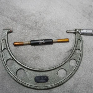 MITUTOYO – Outside Micrometer 150–175 mm, 0.01 mm Resolution