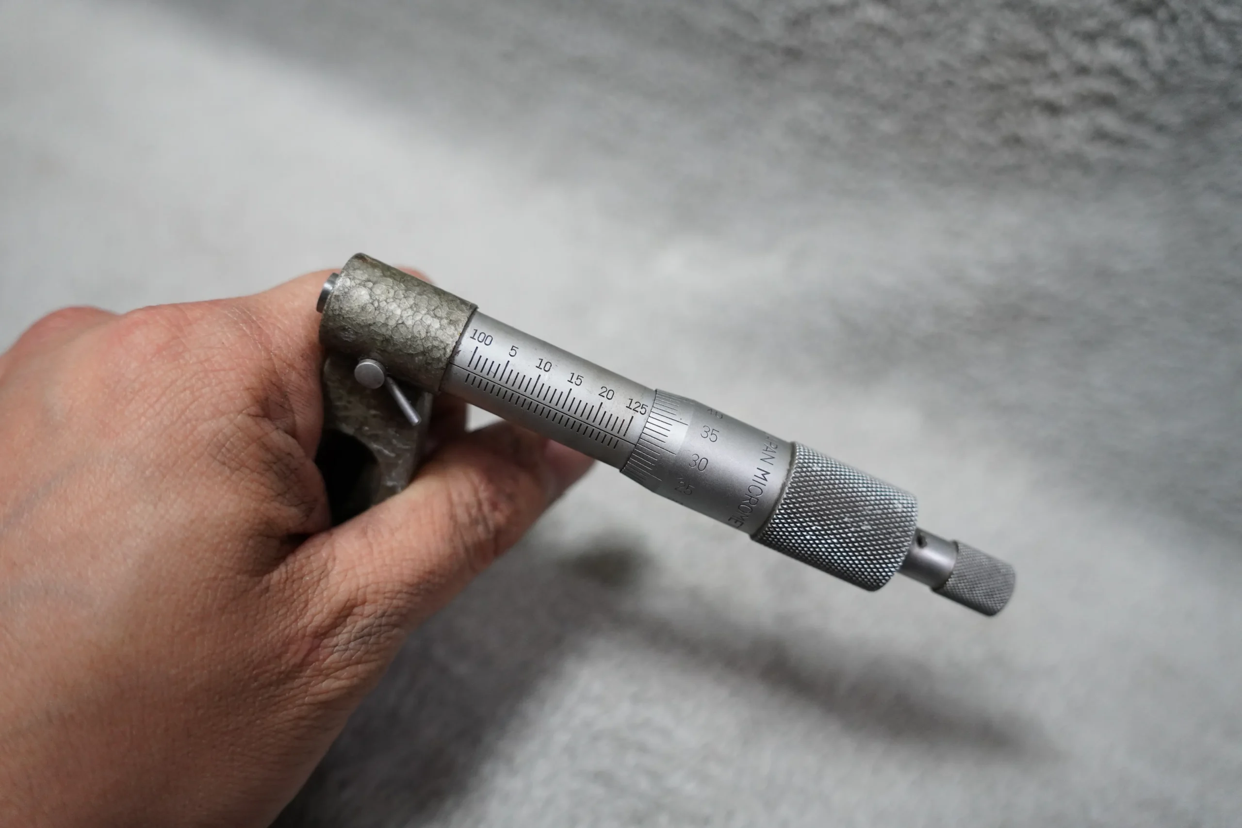 NSK Outside Micrometer 100–125 mm, 0.01 mm Resolution (Mic Only) - Image 7