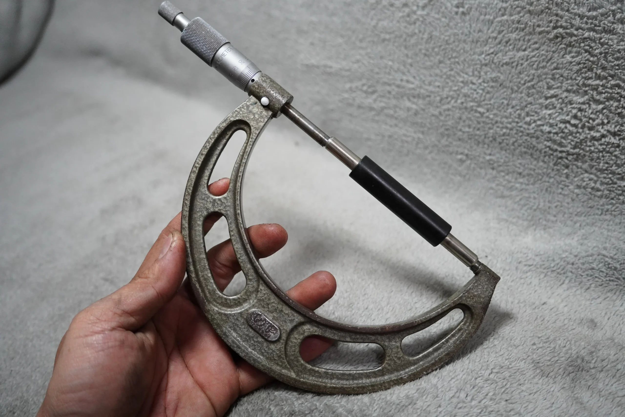 NSK Outside Micrometer 100–125 mm, 0.01 mm Resolution (Mic Only) - Image 8