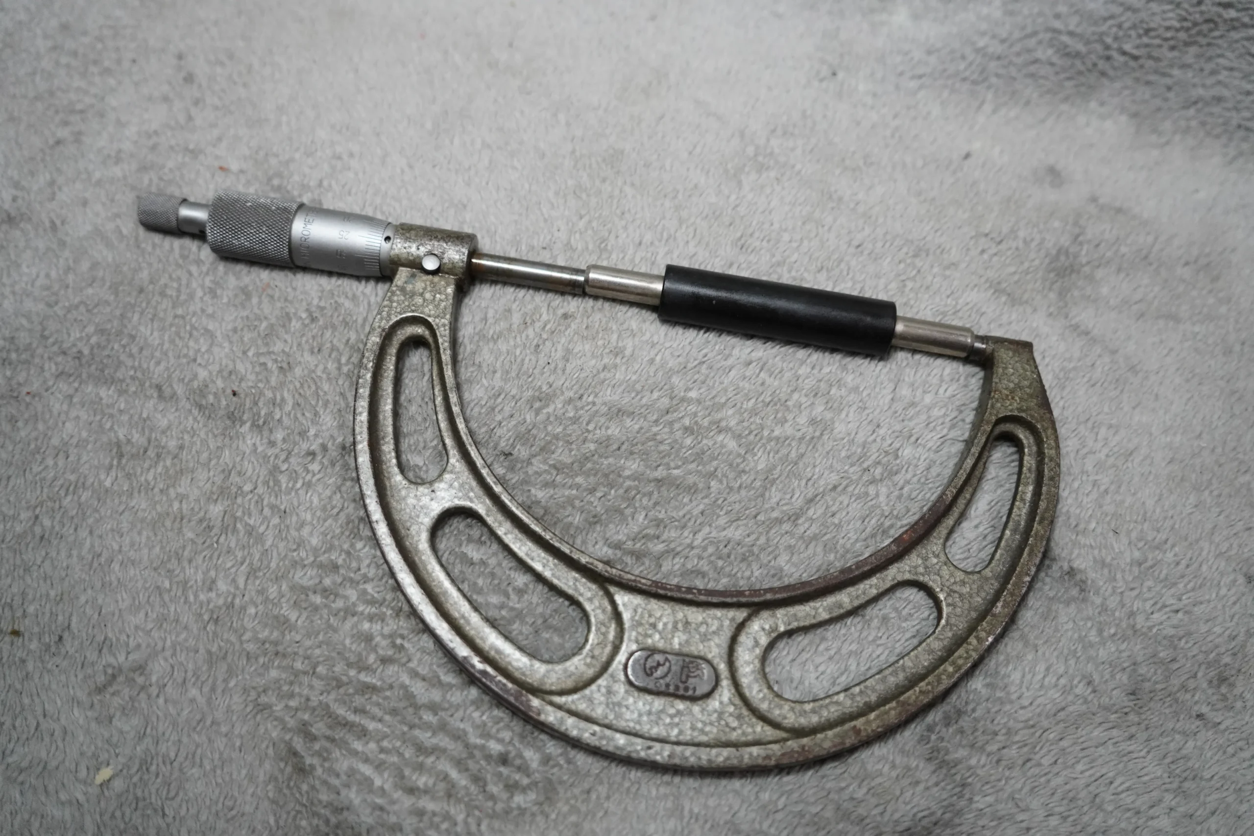 NSK Outside Micrometer 100–125 mm, 0.01 mm Resolution (Mic Only) - Image 5
