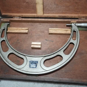NSK Outside Micrometer 200–225 mm, 0.01 mm Resolution