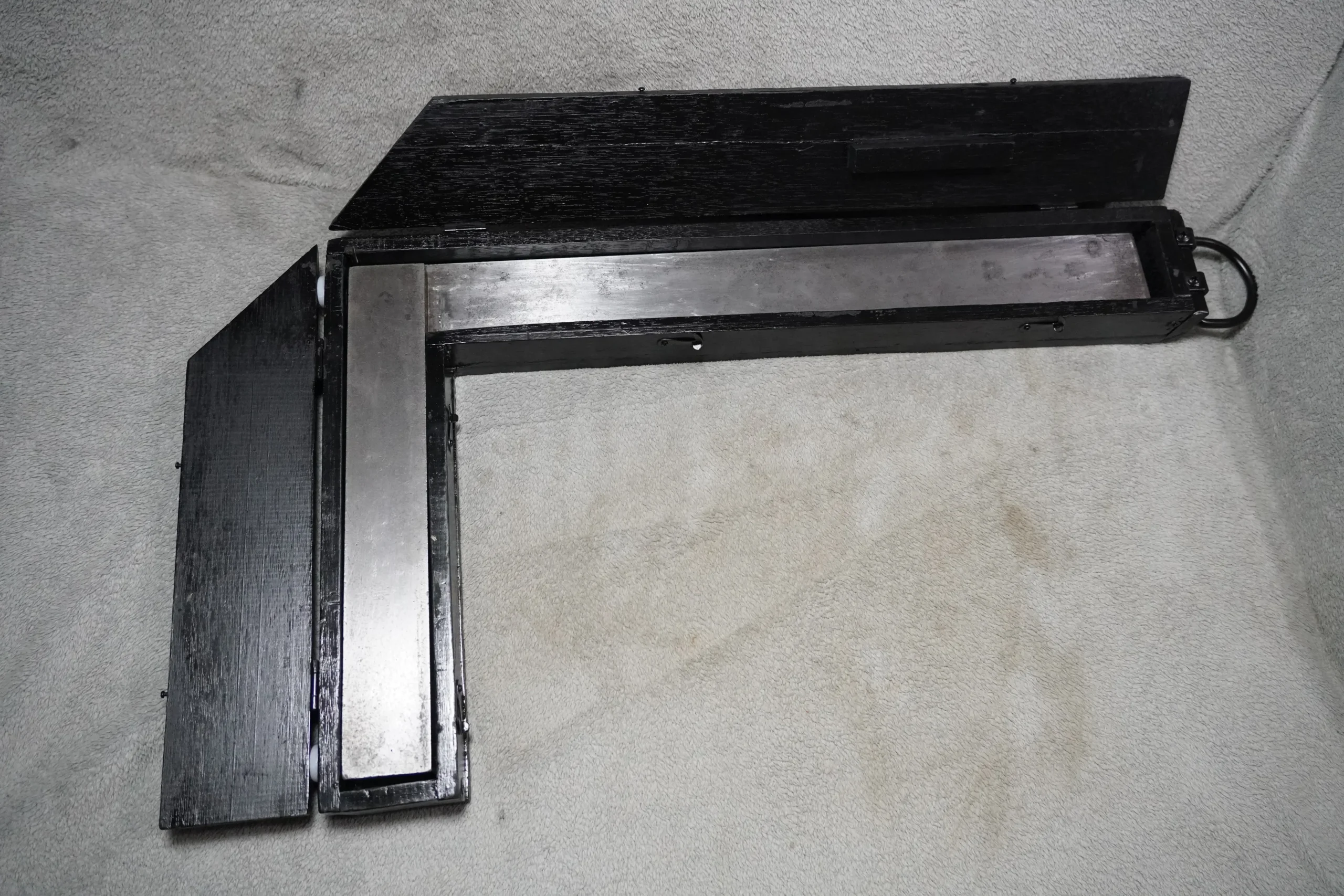 FUJISEIMITSU KEIKI Engineering Square – 500 × 300mm (c/w Wooden Case) - Image 17