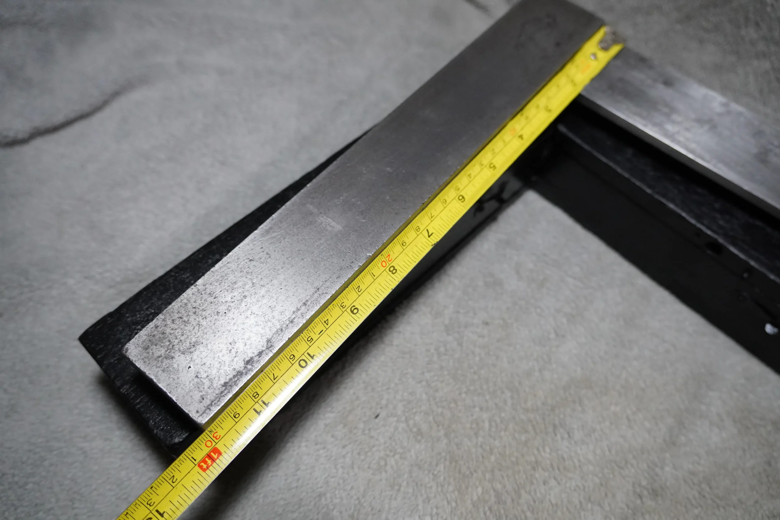 FUJISEIMITSU KEIKI Engineering Square – 500 × 300mm (c/w Wooden Case) - Image 10