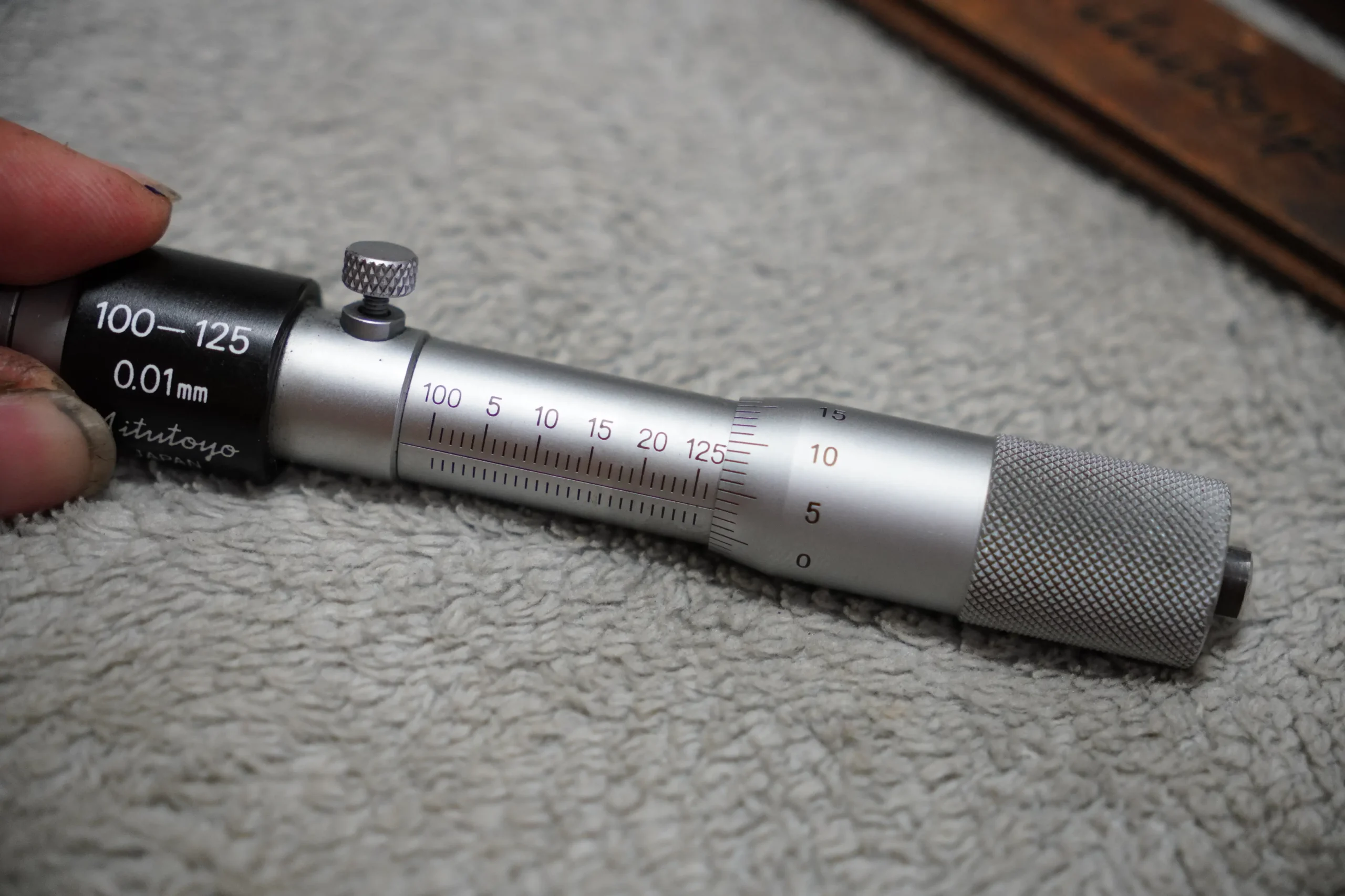 MITUTOYO Inside Micrometer 100–125 mm, 0.01mm Resolution - Image 5