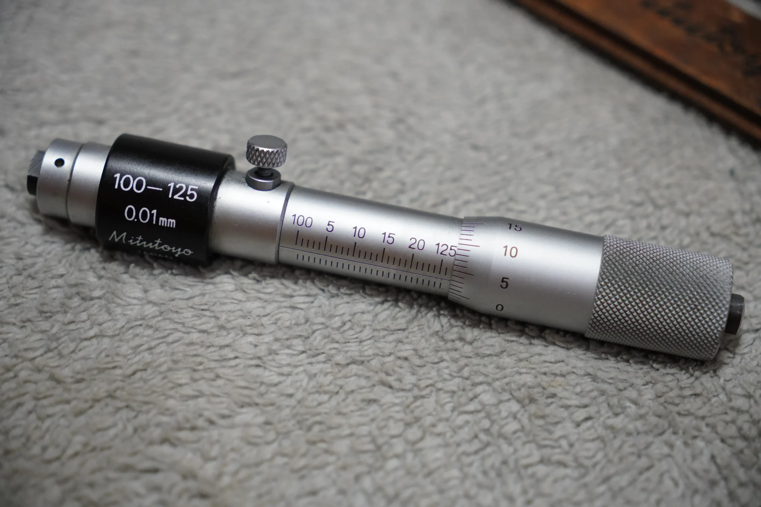 MITUTOYO Inside Micrometer 100–125 mm, 0.01mm Resolution - Image 4